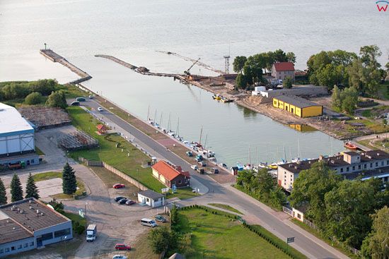Port w Tolkmicku. EU, Pl, Warm-Maz. LOTNICZE.